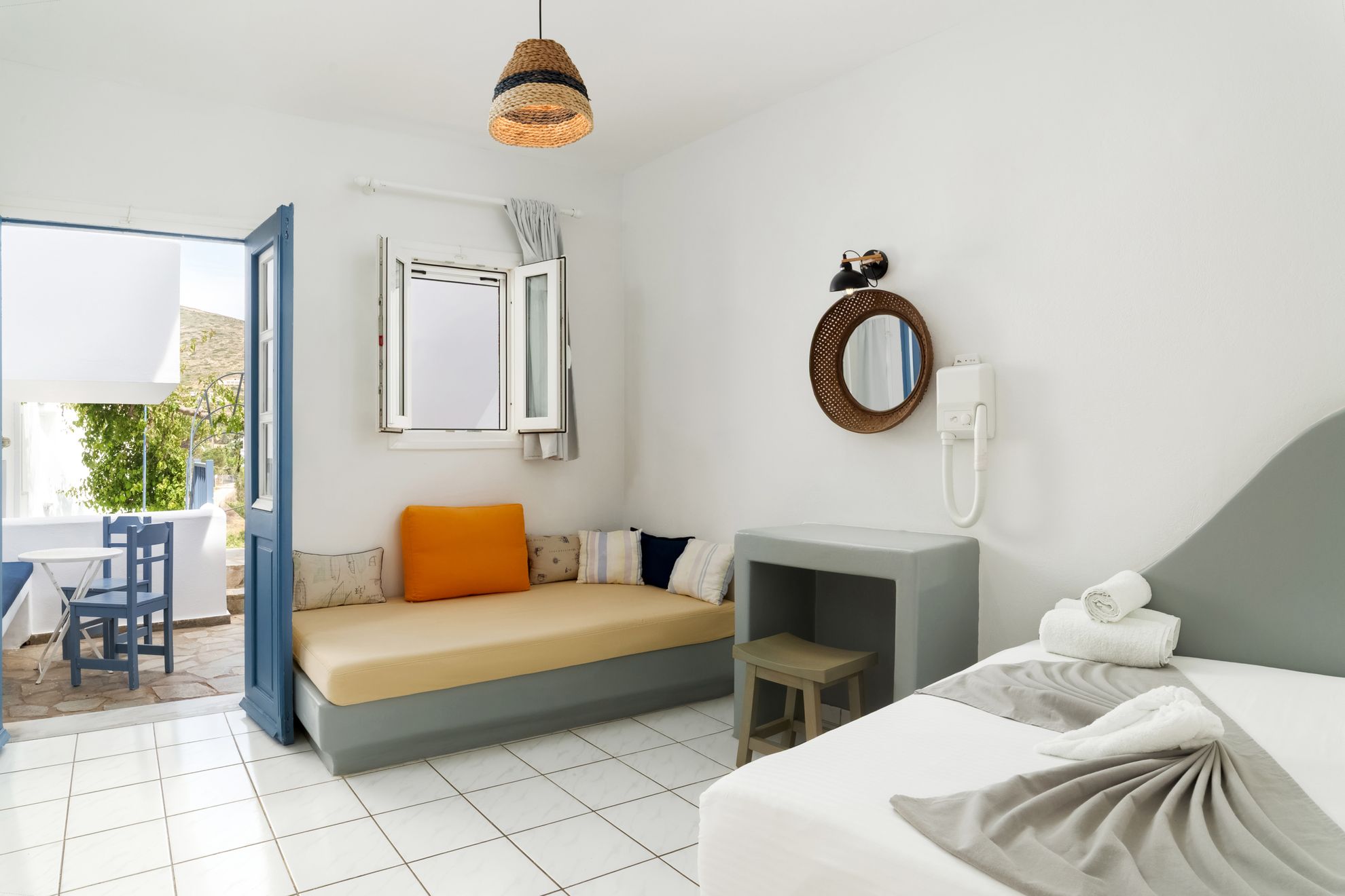 Superior Triple — interior